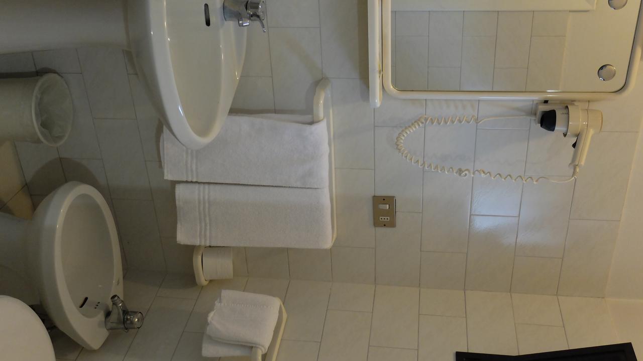 Hotel Abas Montecatini Terme Bagian luar foto